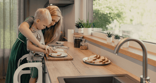 Montessori Helper Towers: How you and your child can benefit from having one? | Ette Tete