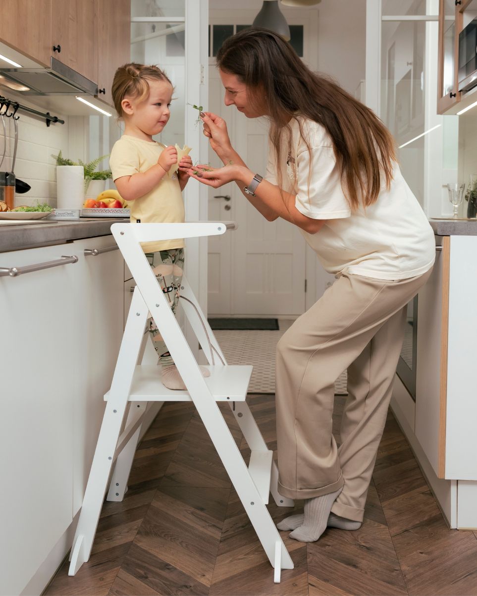 Meet foldable helper tower STEP'n'FOLD®.