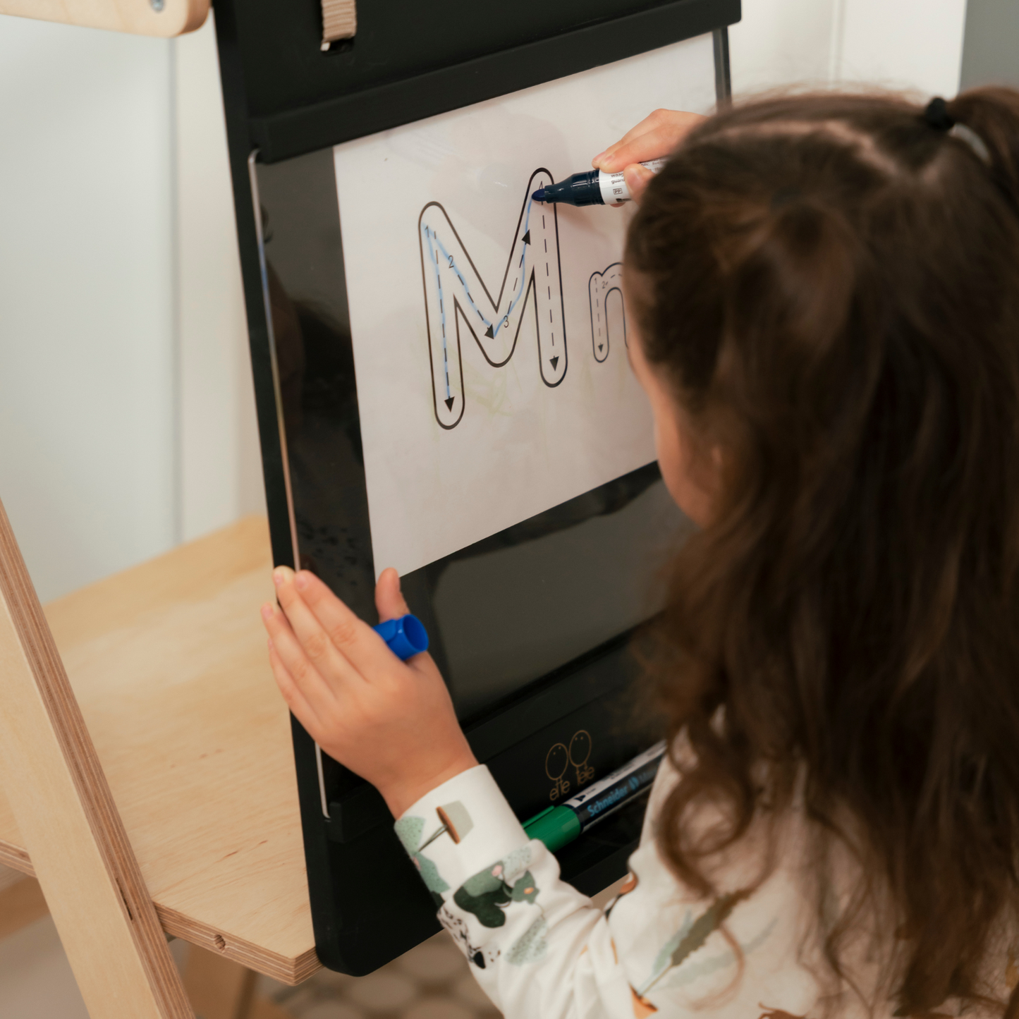 STEP'n'FOLD • Foldable helper tower with adjustable height