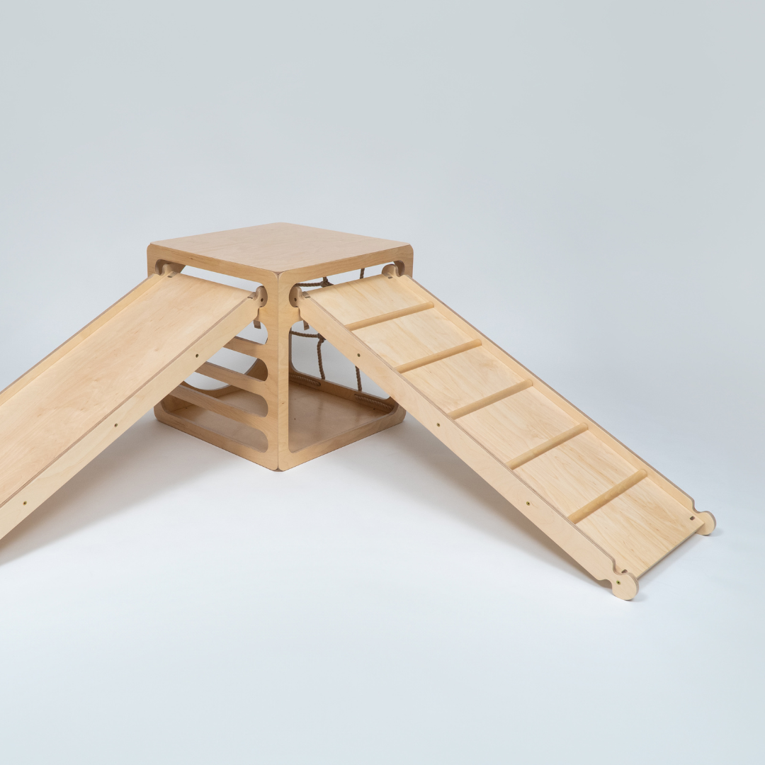 Rampe de glisse + escalade • pour cadres d’escalade et cube de jeu