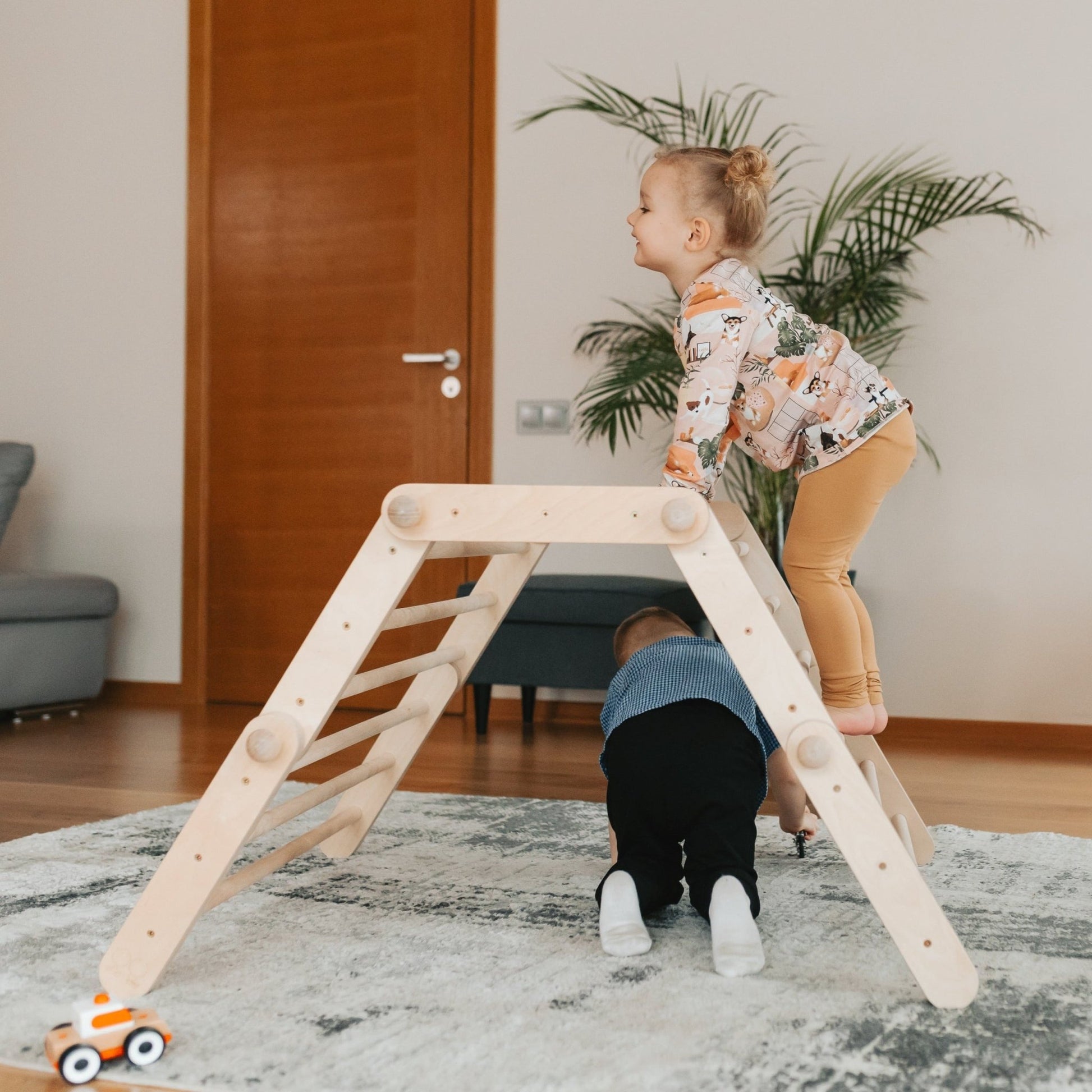 Modifiable climbing frame FIPITRI, inspired by Emmi Pikler - Ette Tete