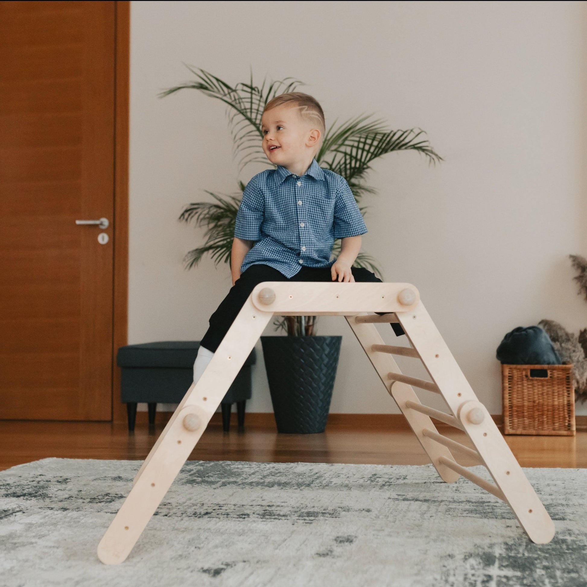 Modifiable climbing frame FIPITRI, inspired by Emmi Pikler - Ette Tete