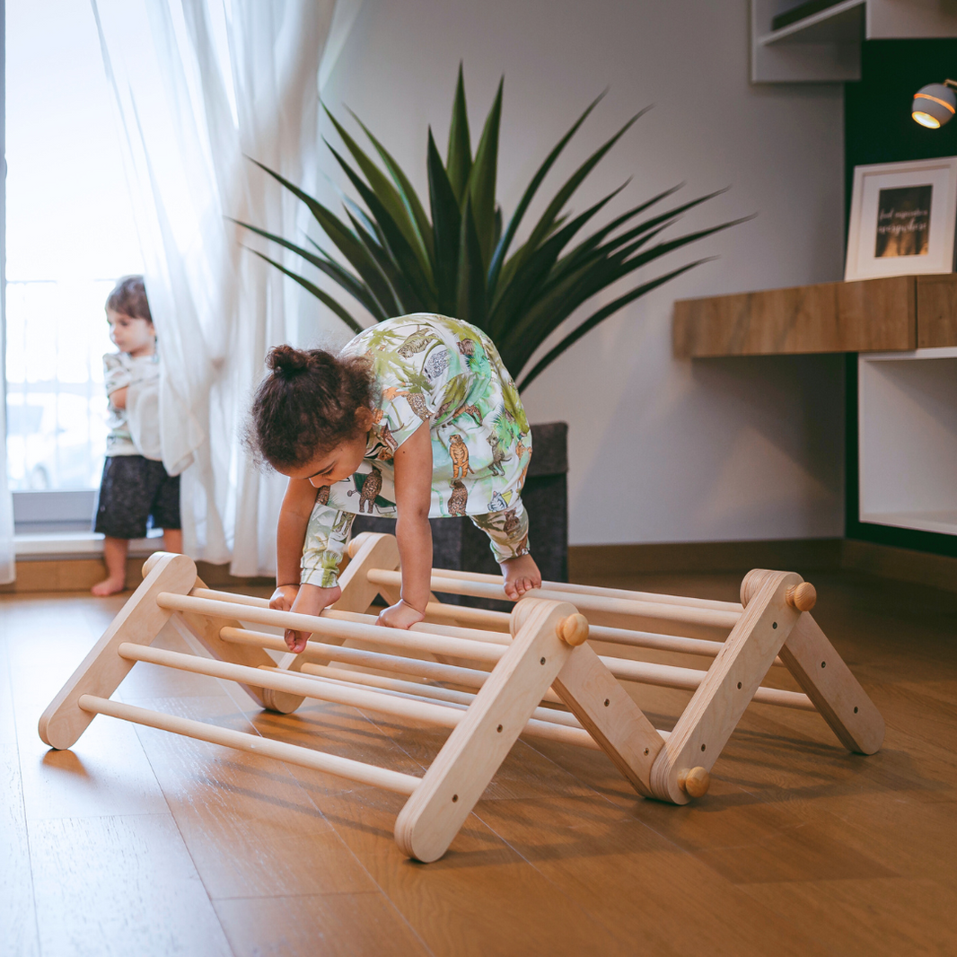 Ette Tete Wooden Climbing Toys • Pikler triangles • Pikler cube