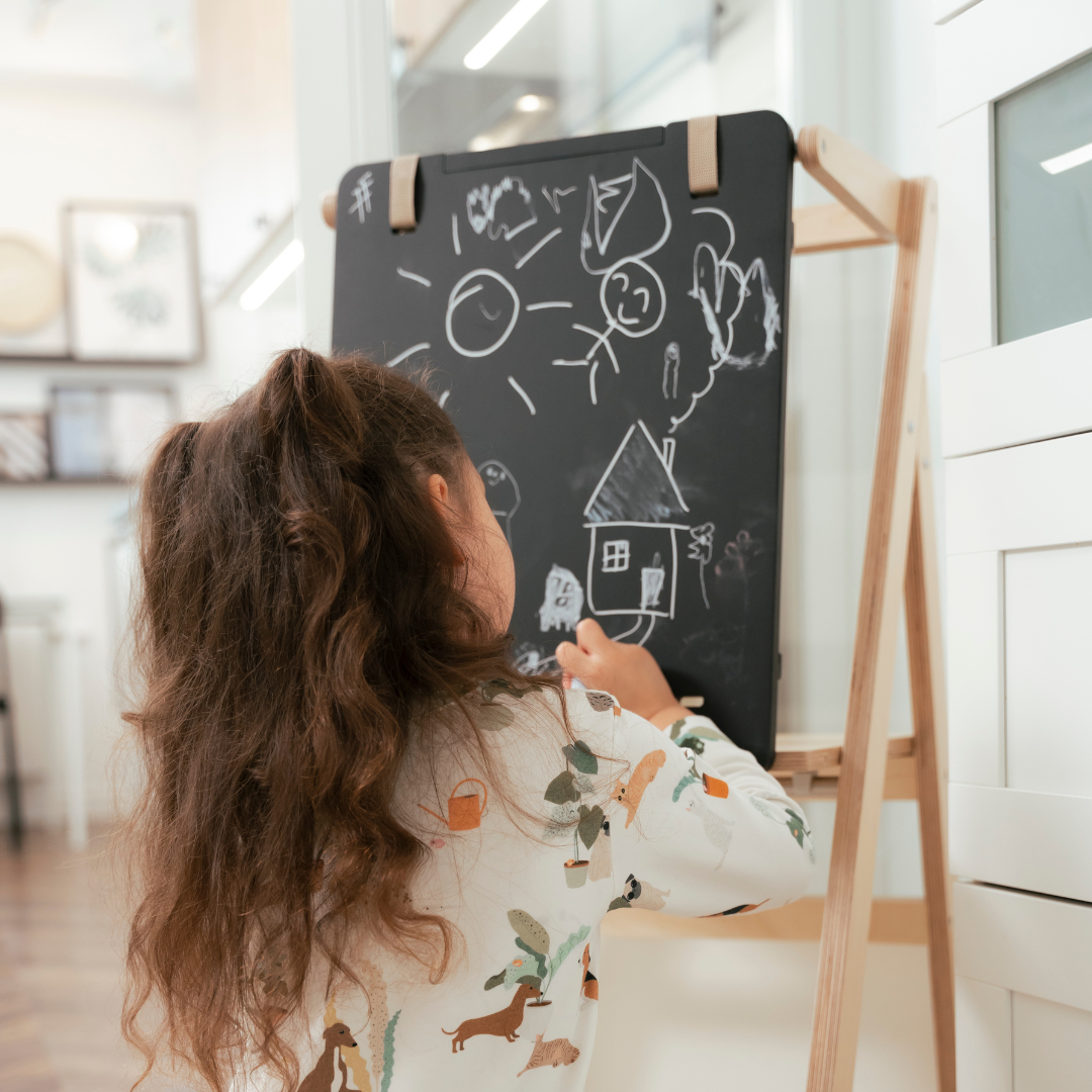 Tavola da Disegno Doppia Faccia • Accessorio per Torri Montessori e Giochi da Arrampicata