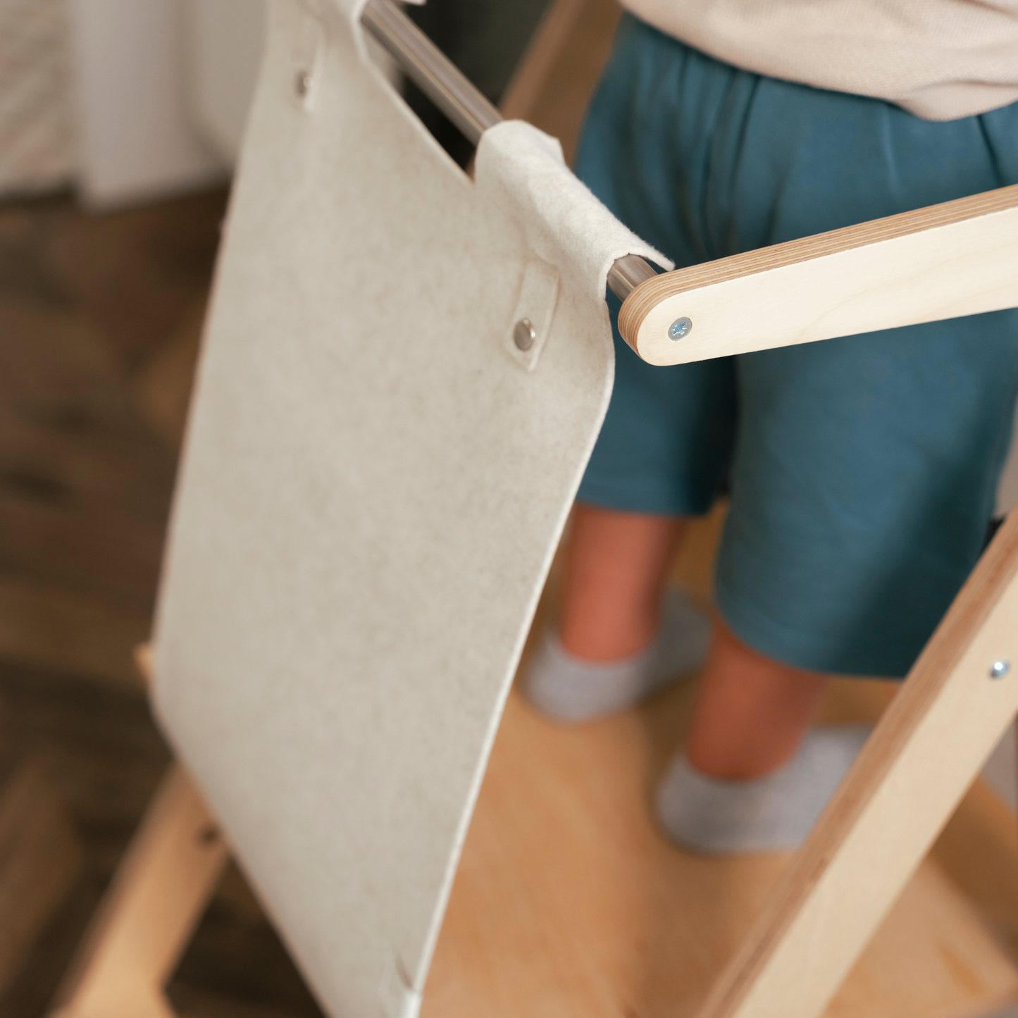 STEP'n'FOLD • Foldable helper tower with adjustable height