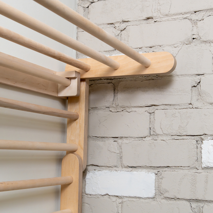 Frame-to-Wall Kit • Add-on for climbing frames