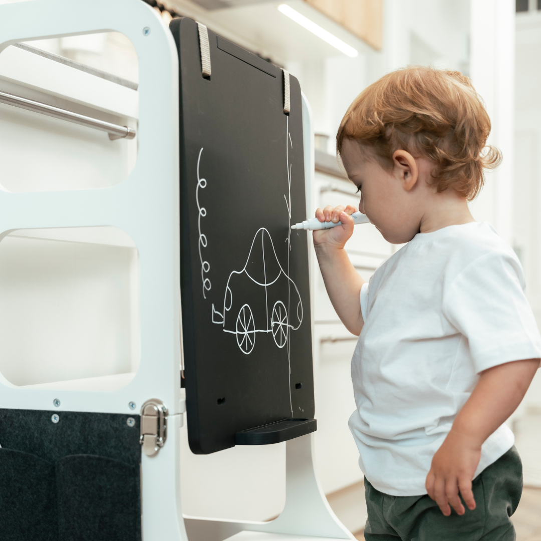 Tavola da Disegno Doppia Faccia • Accessorio per Torri Montessori e Giochi da Arrampicata