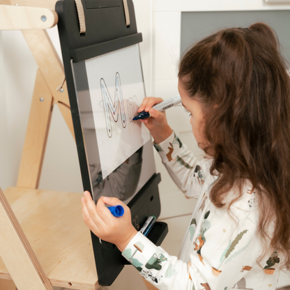 Tavola da Disegno Doppia Faccia • Accessorio per Torri Montessori e Giochi da Arrampicata