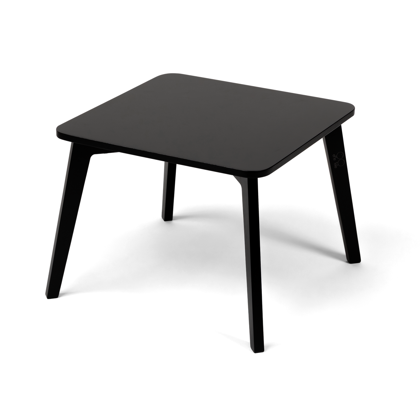 TULLA • Kids Table